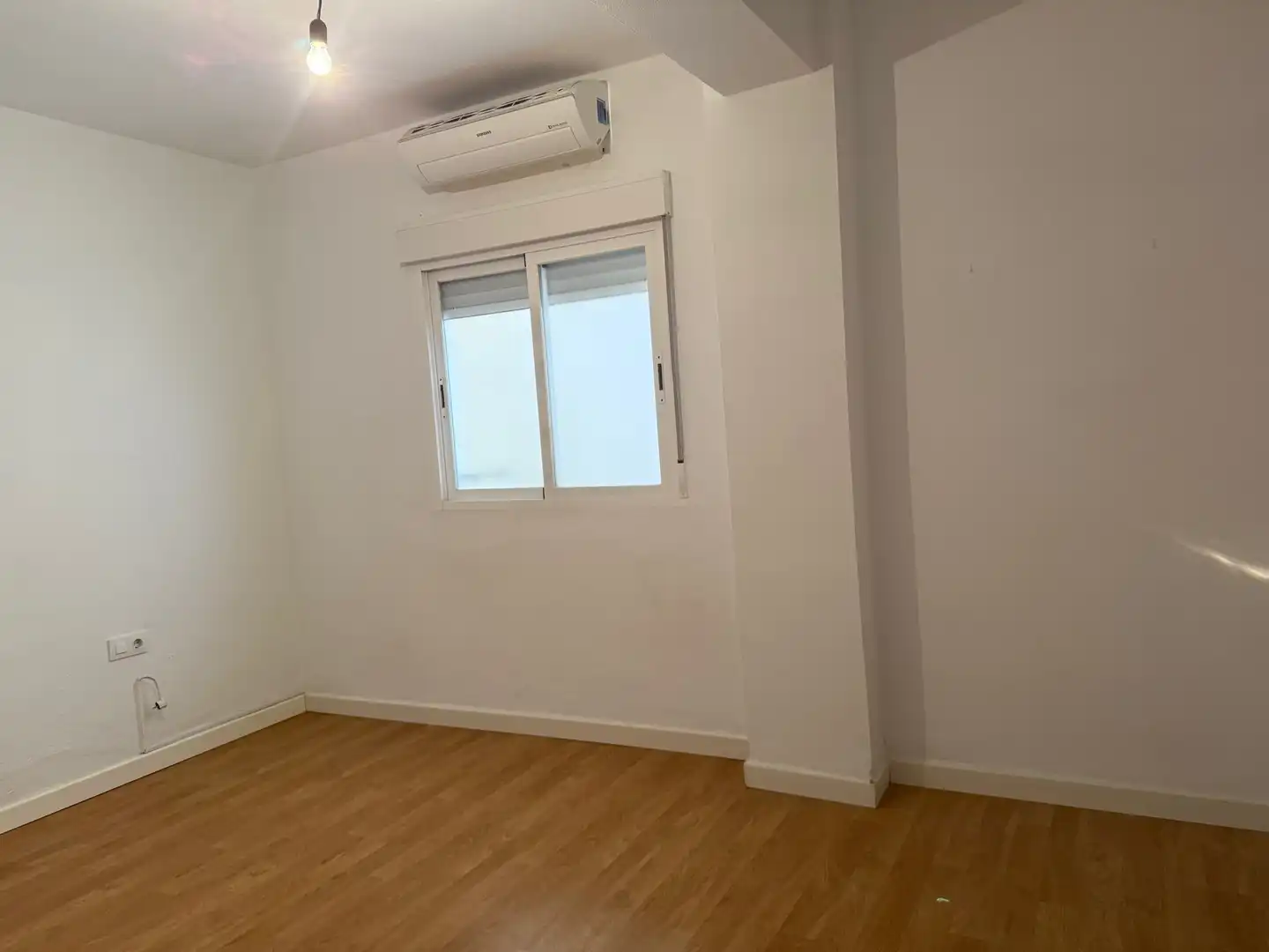 Wohnung zum Verkauf in Almería mit Balkon