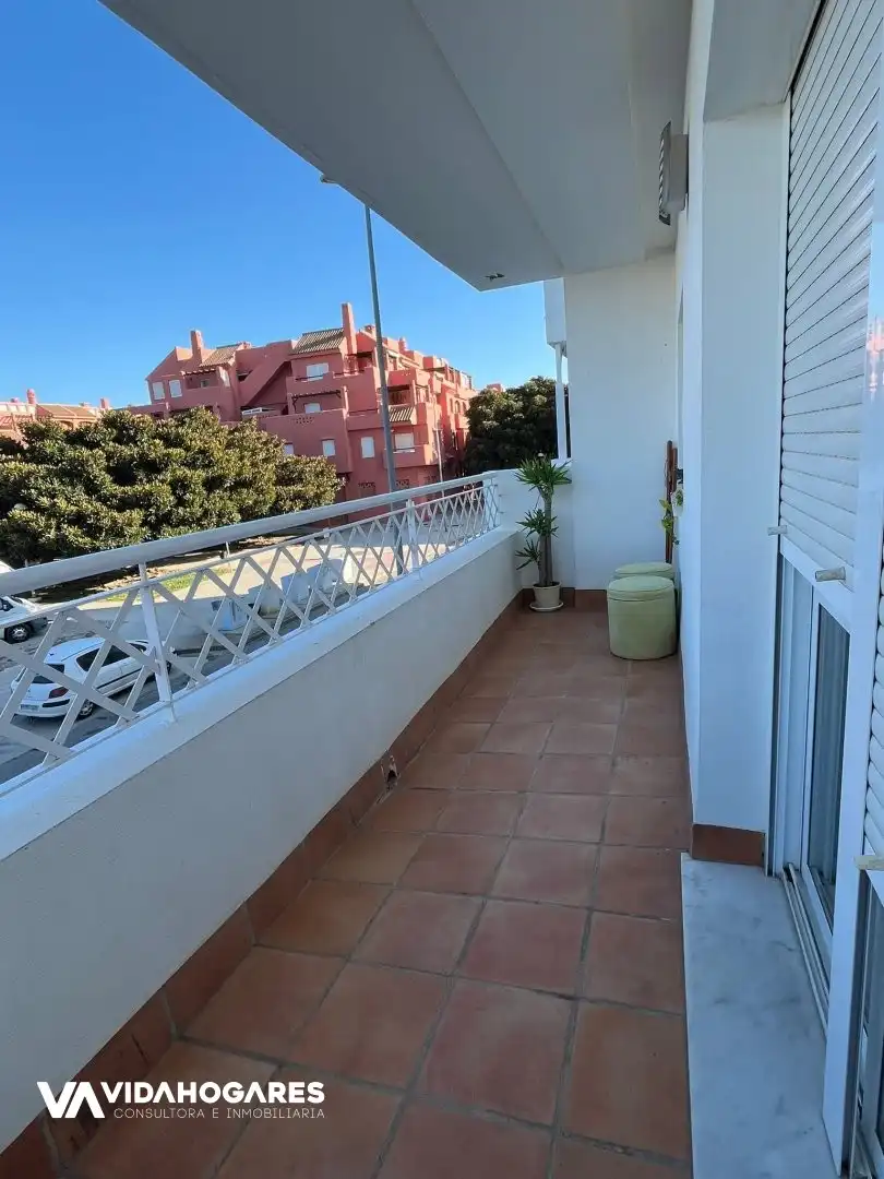 Vista exterior de Piso en venta en Rota con Aire acondicionado, Calefacción y Terraza