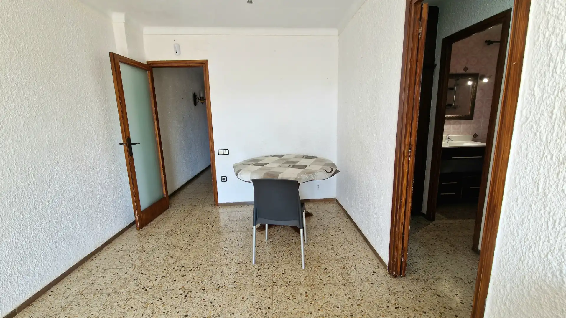 Esszimmer von Dachboden zum Verkauf in Santa Coloma de Gramenet mit Klimaanlage, Heizung und Terrasse