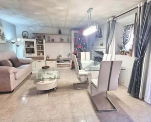 Living room of Flat for sale in Vilanova i la Geltrú  with Terrace