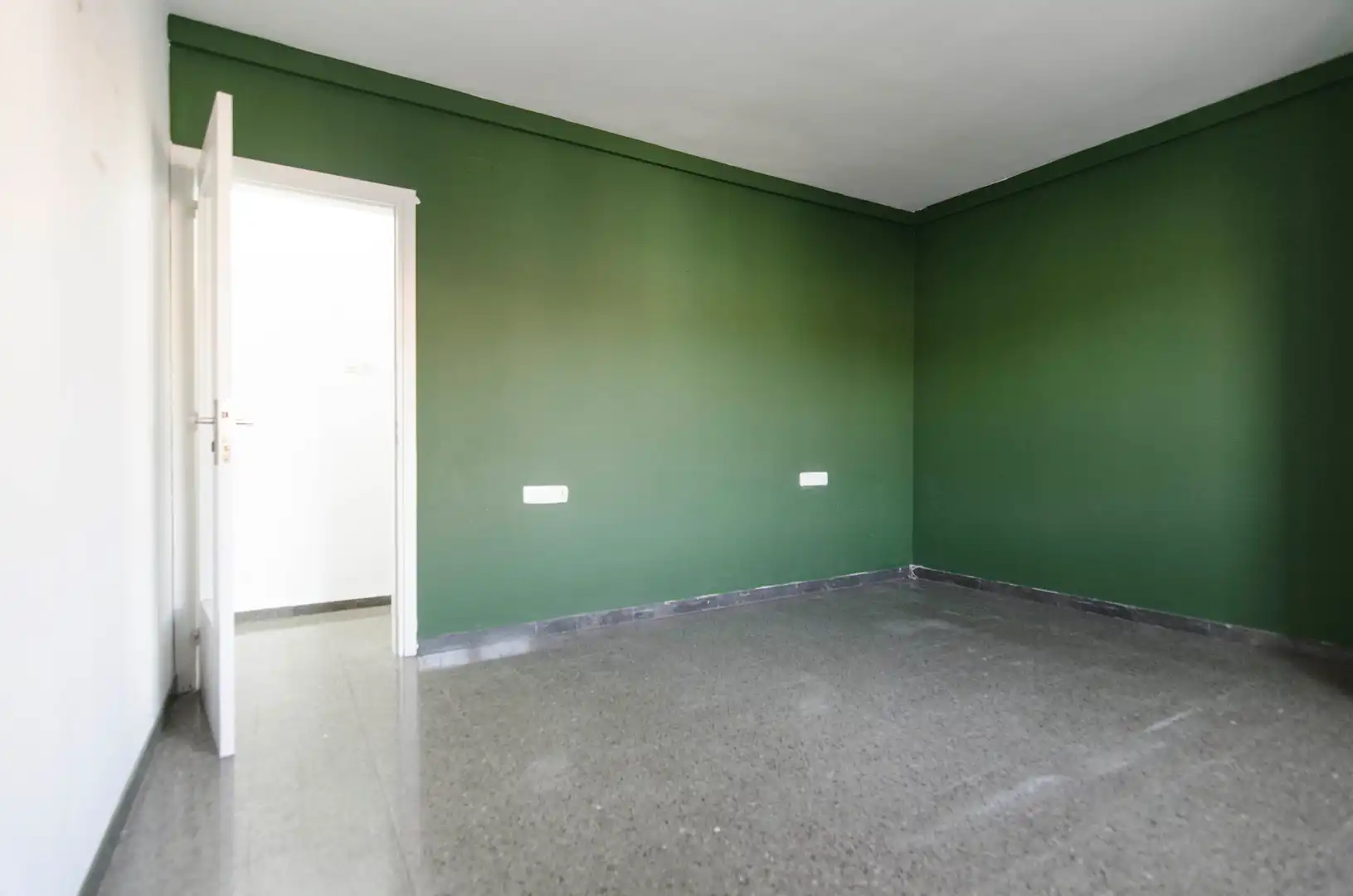 Piso en venta en Manresa con Calefacción, Trastero y Horno