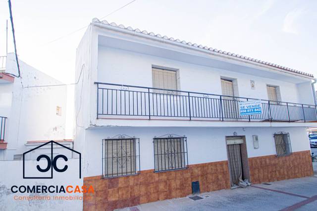 Casa-chalet en Venta en Lentegí
