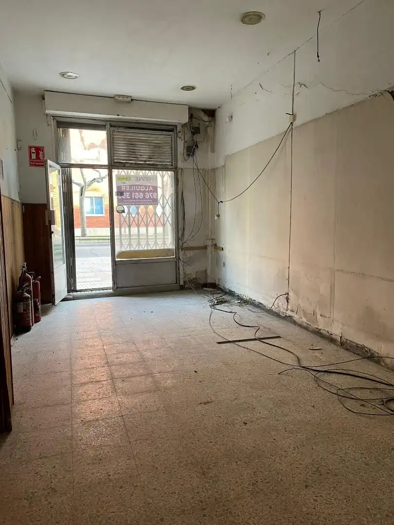 Local commercial à vendre à Ejea de los Caballeros, imagen 3