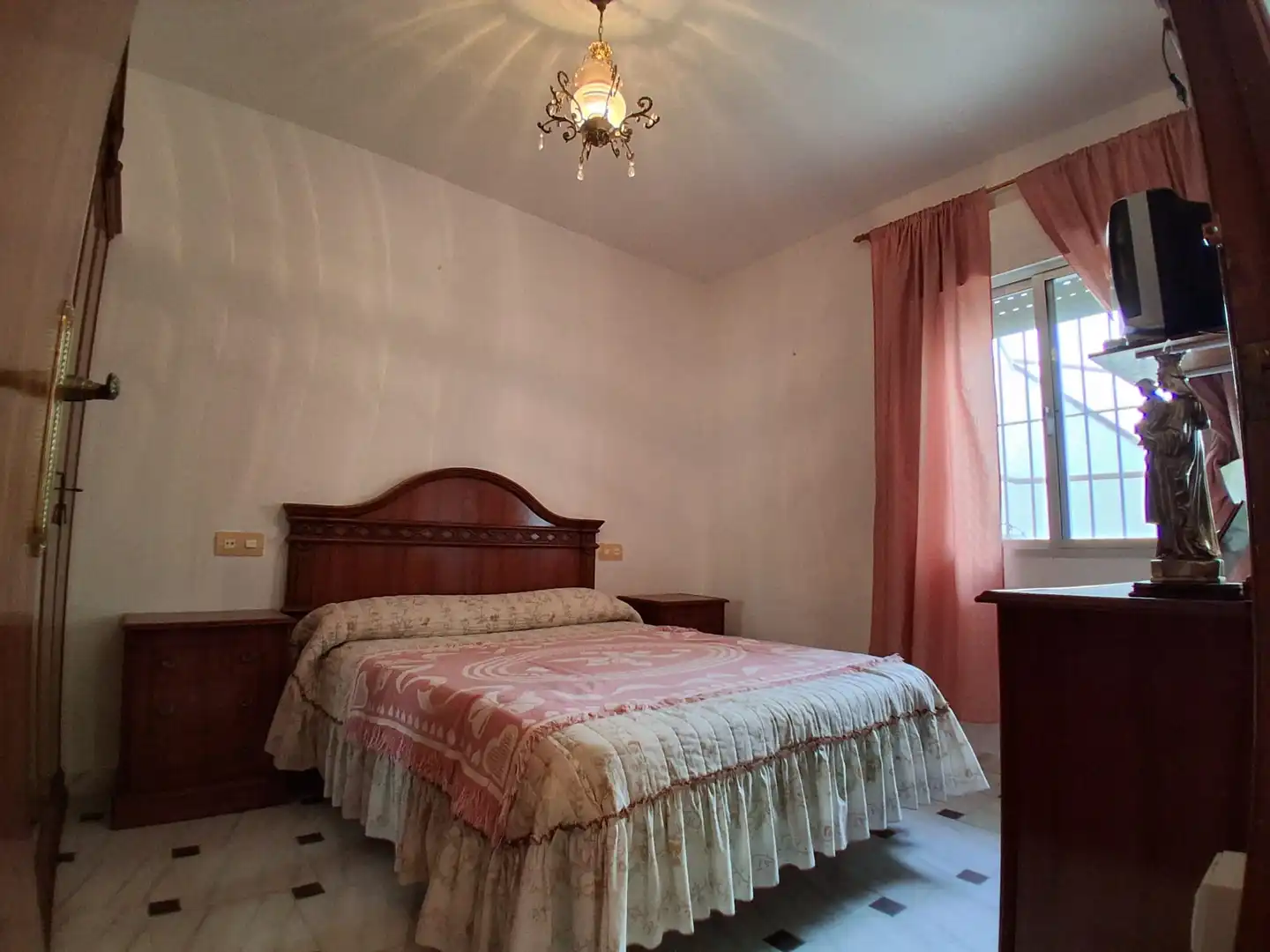Dormitori de Casa o xalet en venda en Chipiona