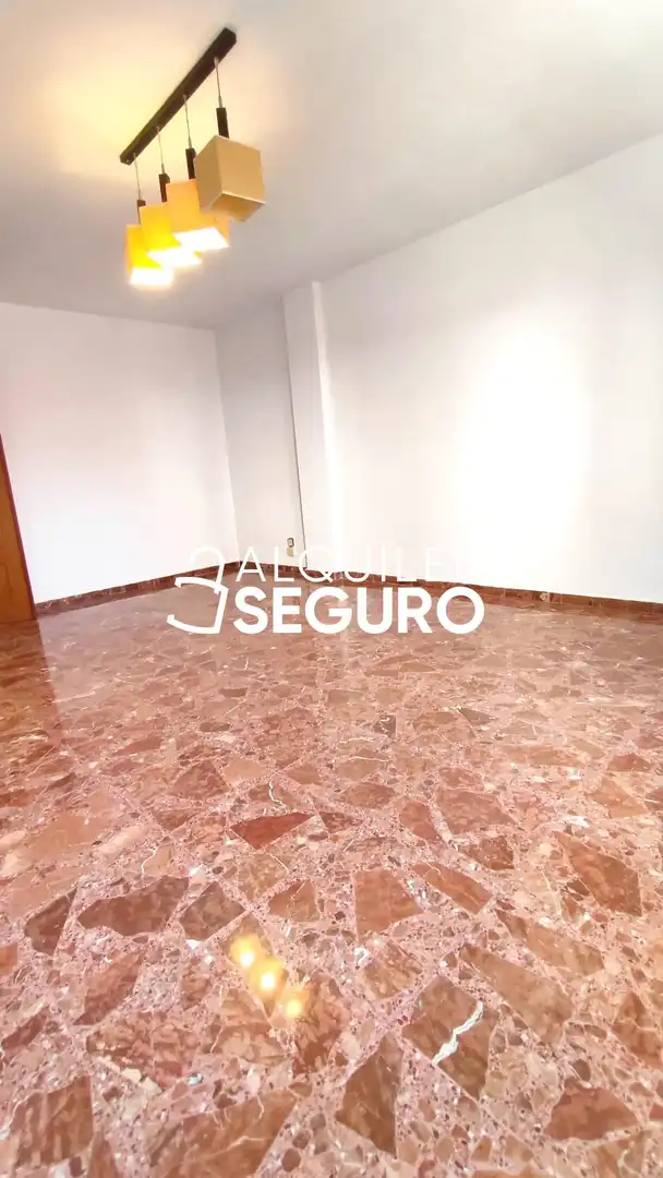 Habitación de Piso de alquiler en Catarroja con Terraza