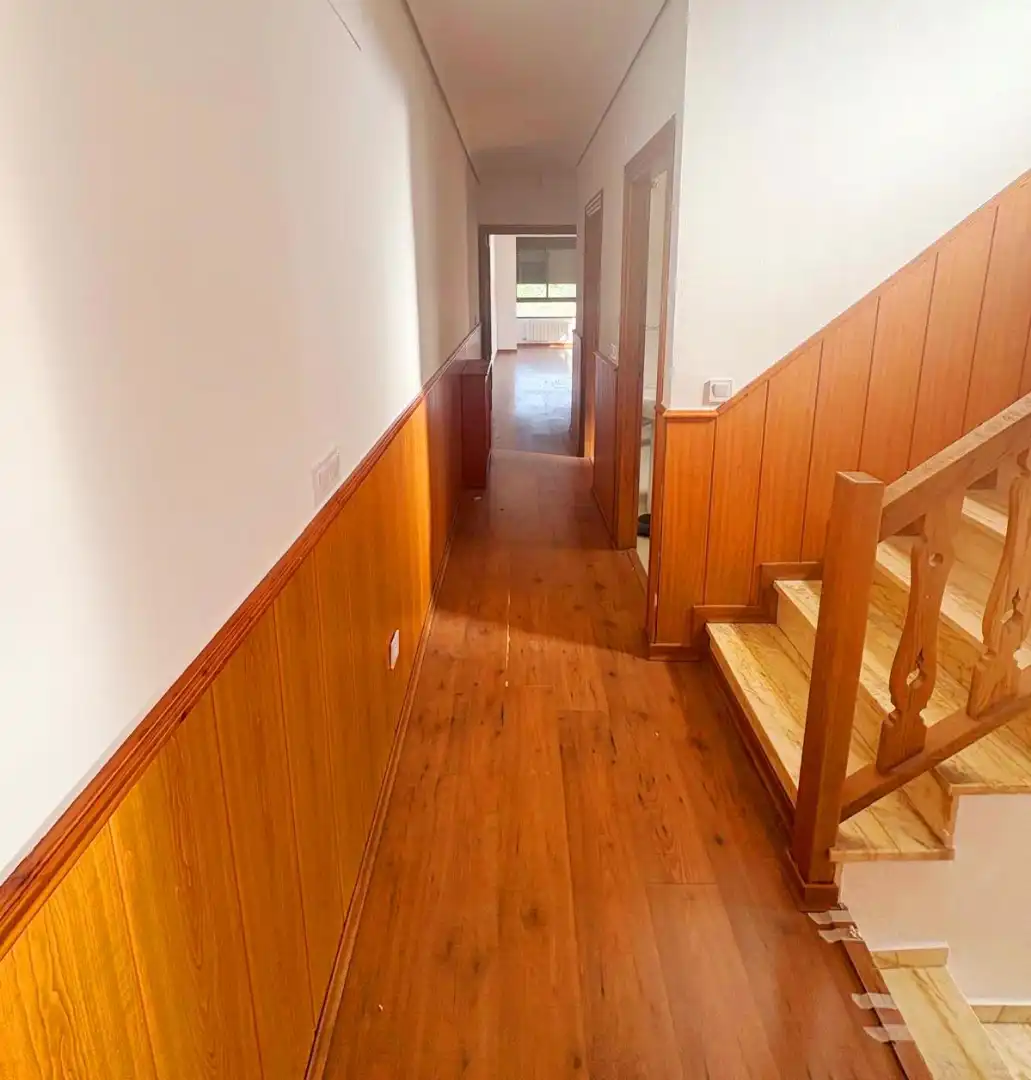 Casa adosada en venta en Albacete con Calefacción, Parquet y Internet