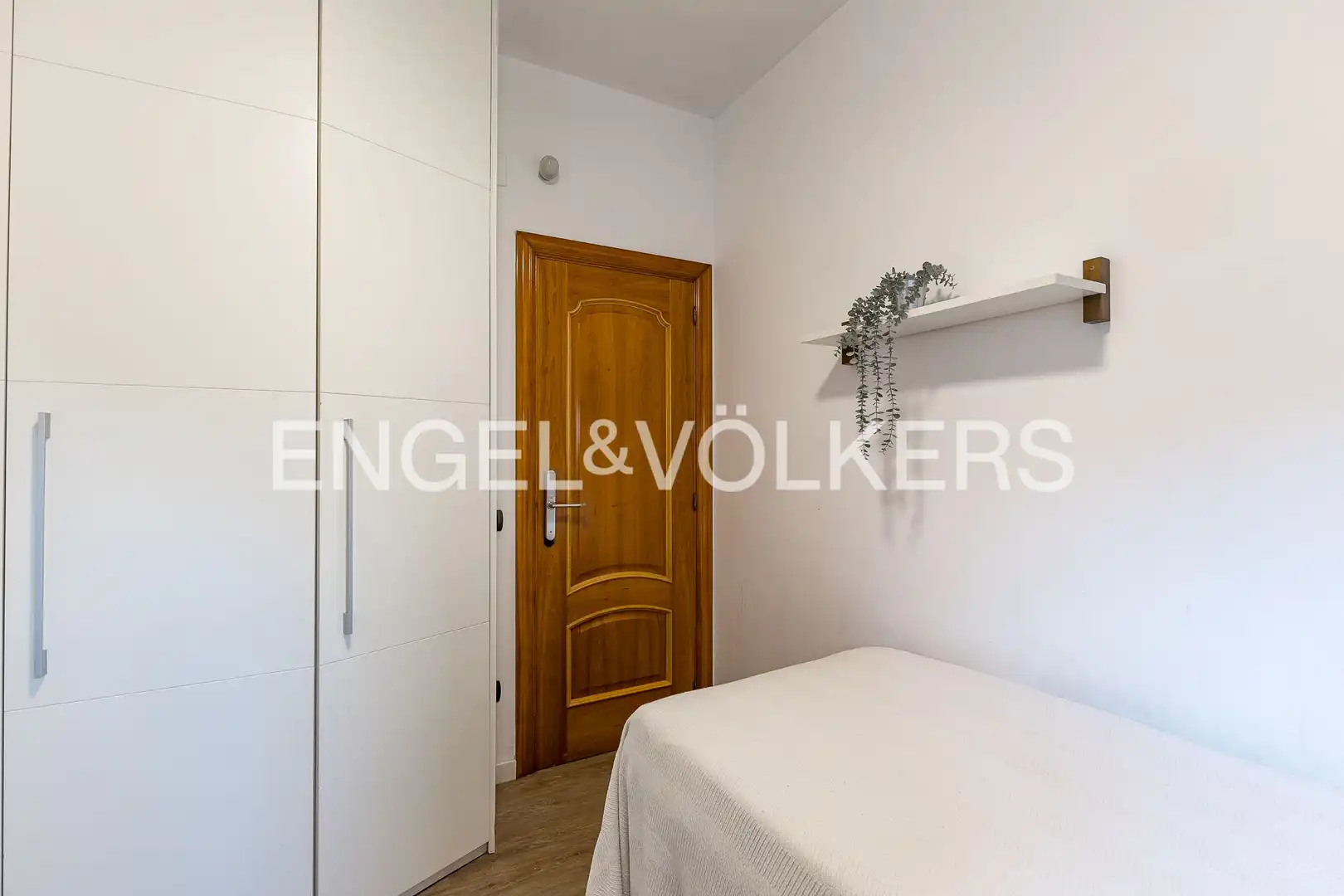 Bedroom of Flat for sale in Sant Feliu de Llobregat  with Heating, Terrace and Storage room