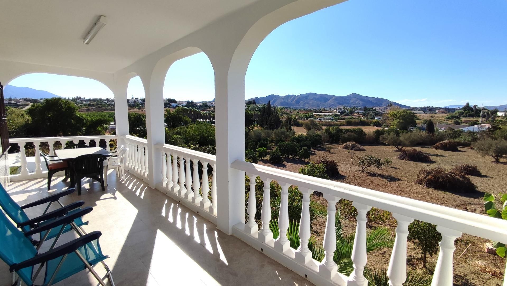 Country house for sale in Calle Calle Ave Fria, El Romeral - Peñón de Zapata