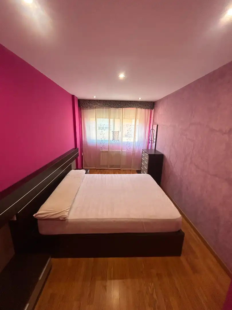 Bedroom of Flat for rent in Puertollano  with Air Conditioner, Heating and Furnished