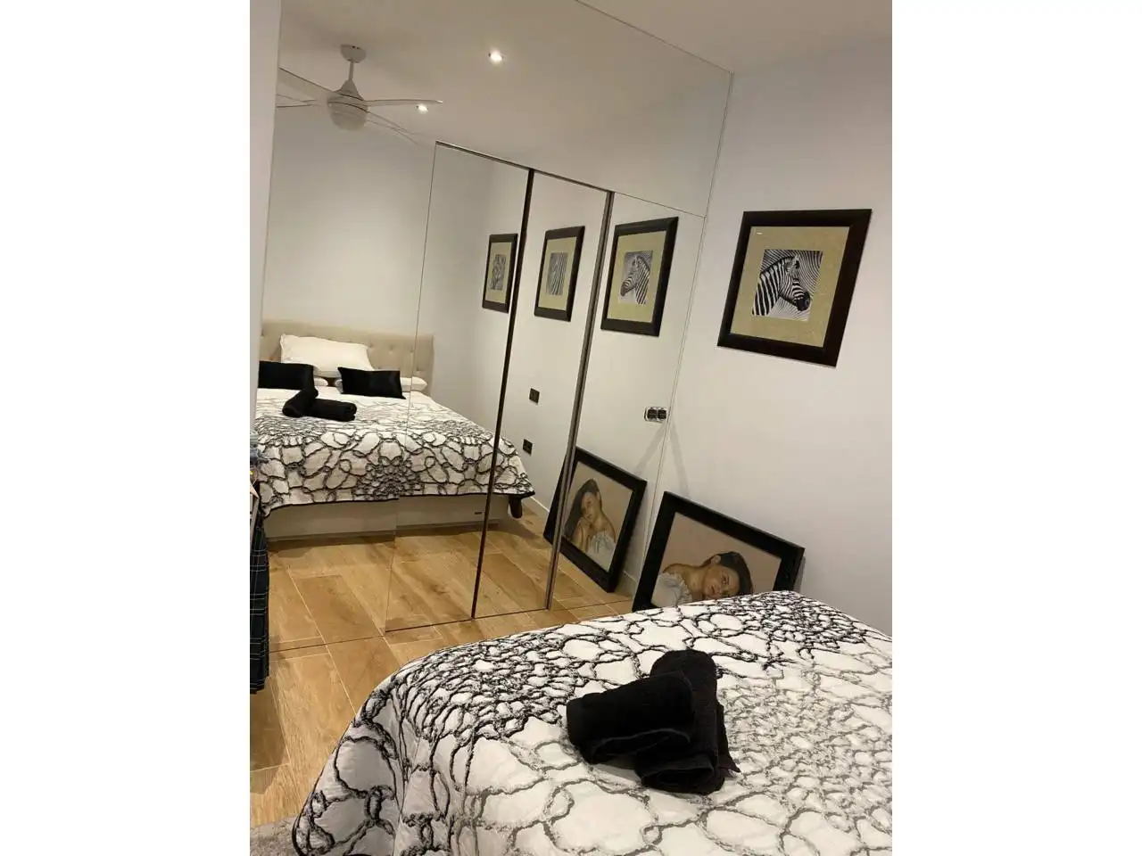 Habitación de Casa o chalet en venta en Estepona con Calefacción, Jardín privado y Terraza