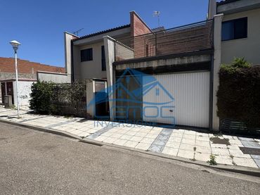 Haus zum Verkauf in Los Galanos