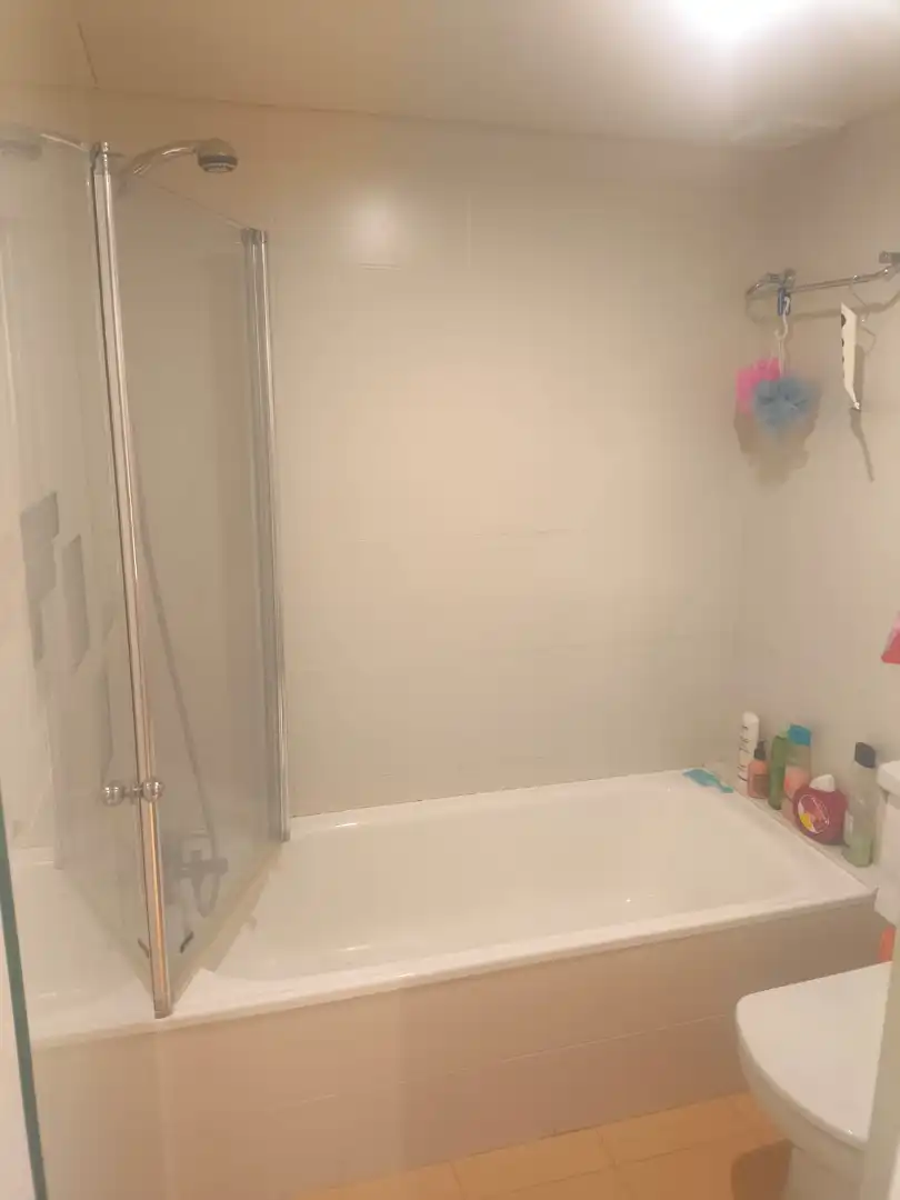 Bathroom of Apartments for sale in Canet de Mar  with Air Conditioner, Heating and Private garden
