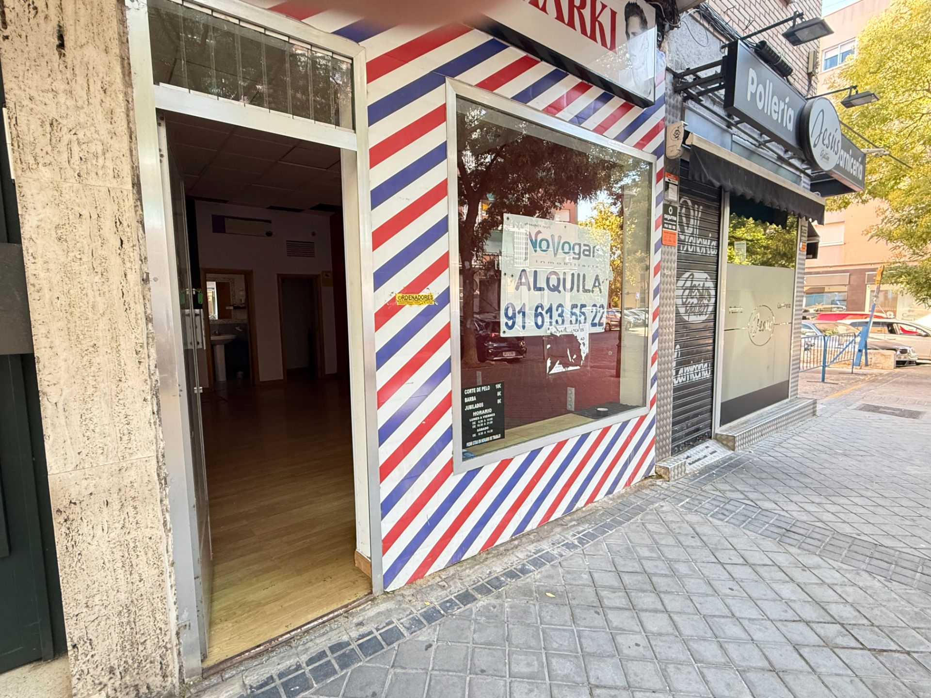 Local de lloguer a Paseo de Arroyomolinos, 1, Centro