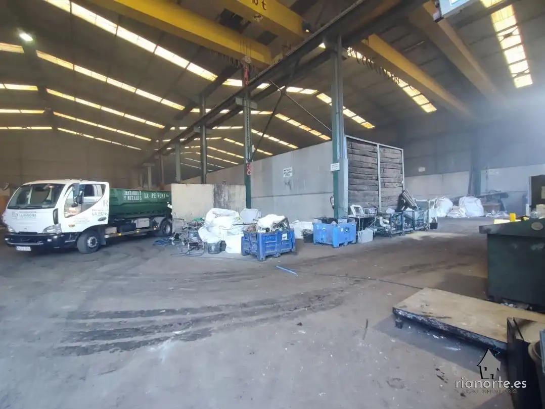 Exterior view of Industrial buildings for sale in Langreo