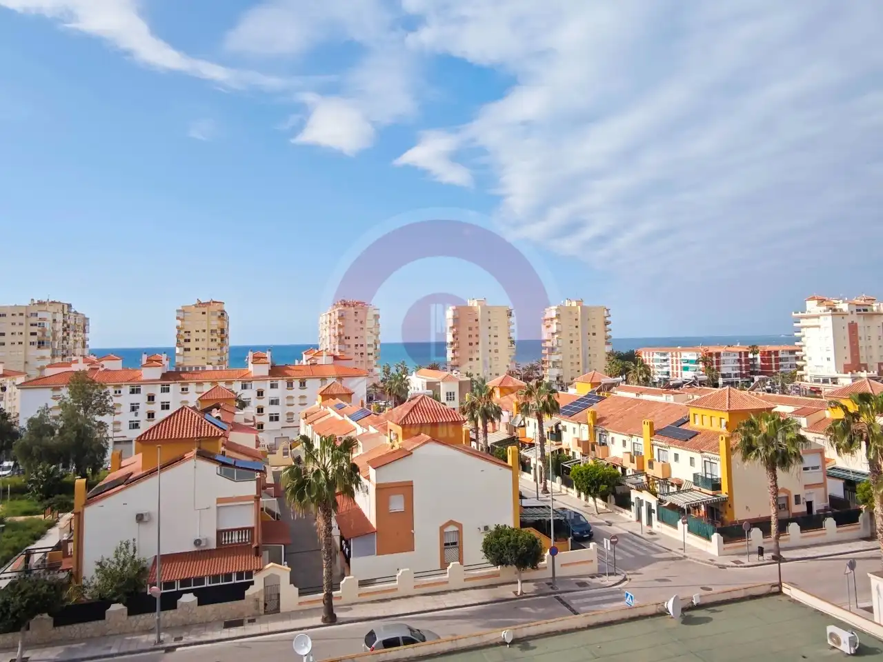 Außenansicht von Wohnung zum Verkauf in Algarrobo mit Klimaanlage, Terrasse und Gemeinschaftspool