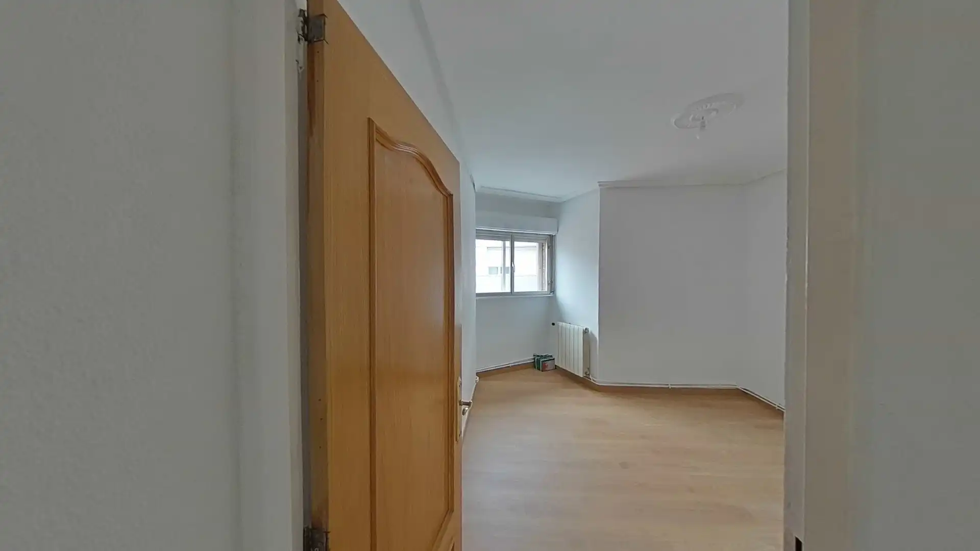 Habitación de Piso en venta en Madrid con Calefacción y Parquet