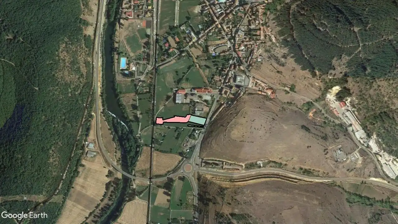 Terreni e lotti in vendita a Cistierna, imagen 3