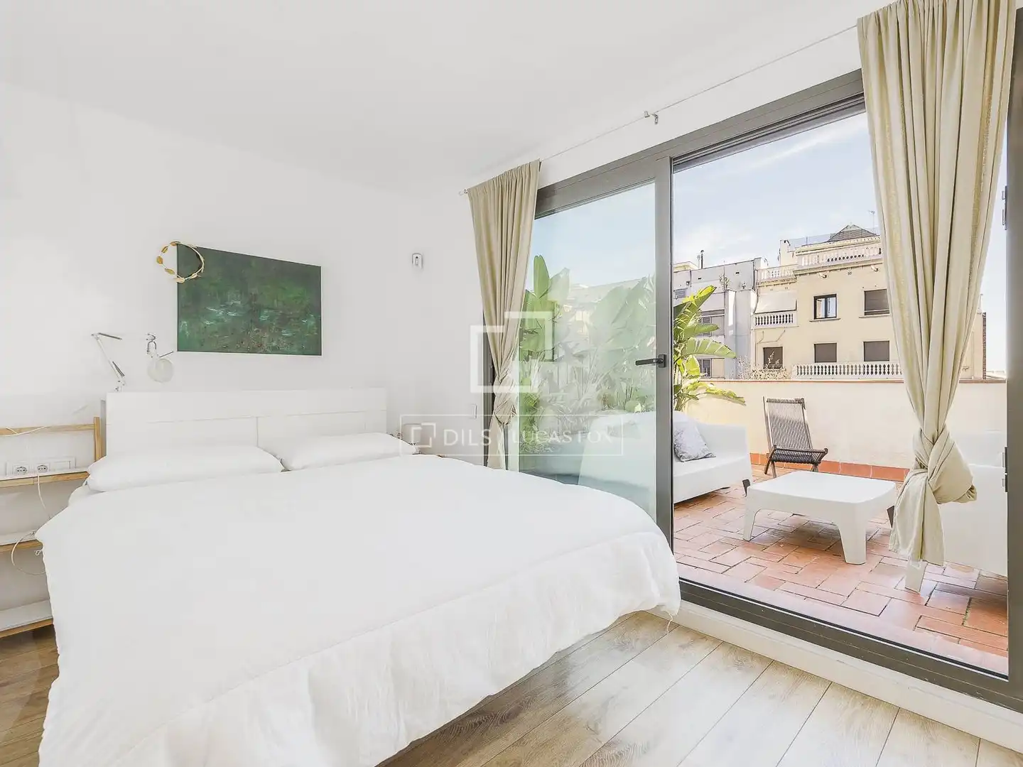 Habitación de Ático en venta en Barcelona con Aire acondicionado, Parquet y Terraza