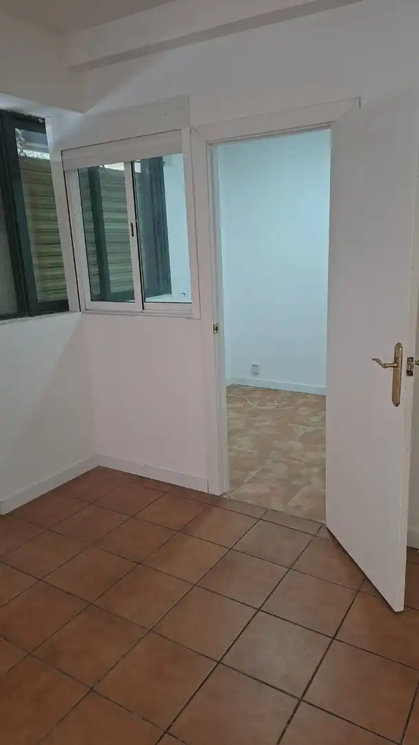 Gewerbefläche zur Miete in Castell - Poble Vell, imagen 13