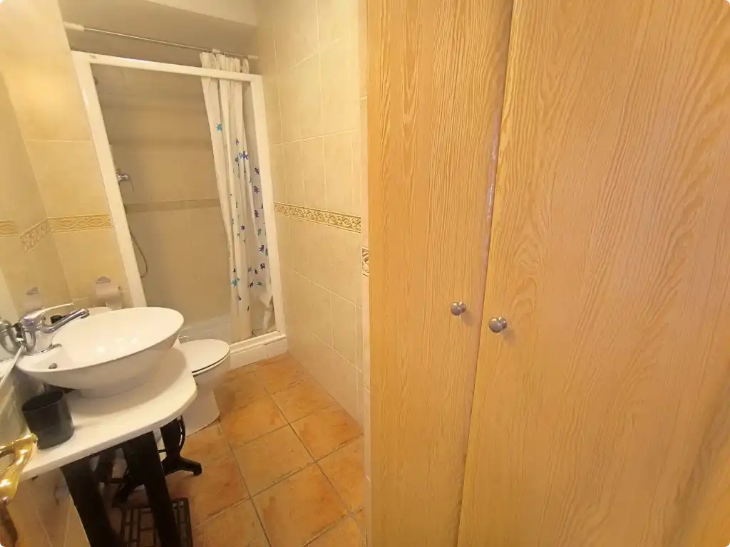 Badezimmer von Wohnungen zur Miete in Bellreguard