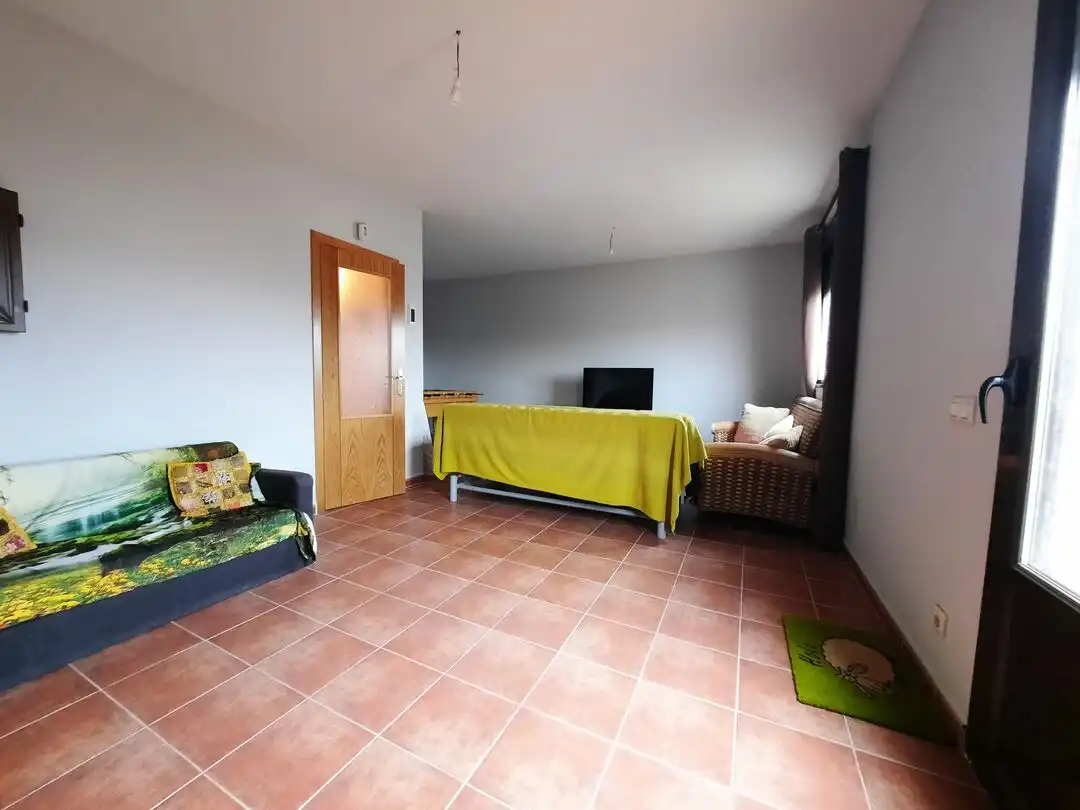 Living room of Detached homes for sale in Escalona  with Air Conditioner, Heating and Storage room