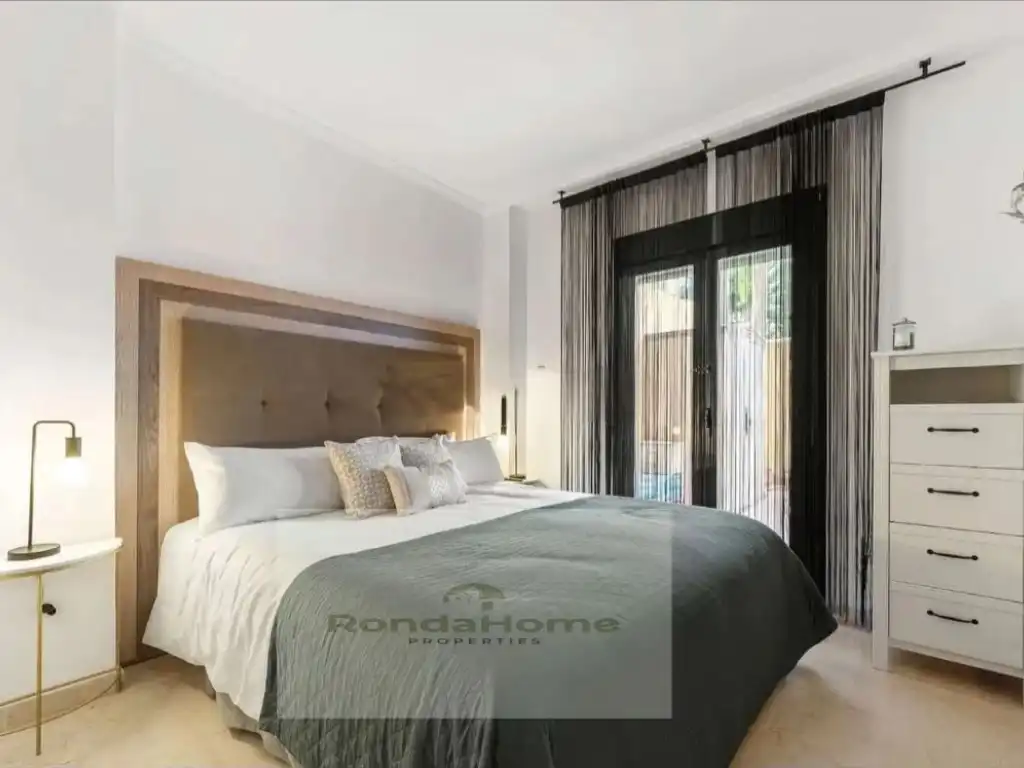 Dormitori de Pis de lloguer en Marbella amb Terrassa