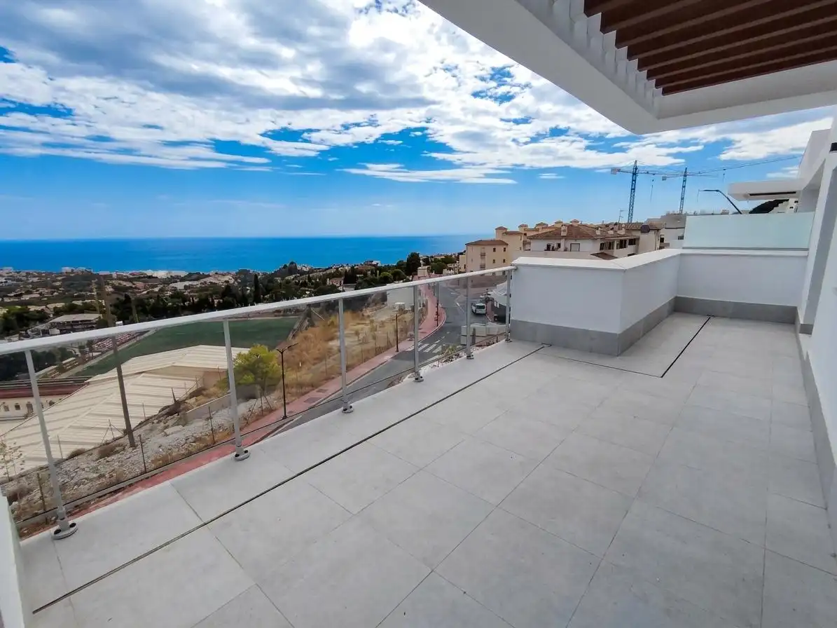 Penthouse mit Pool zum Verkauf in Benalmádena pueblo