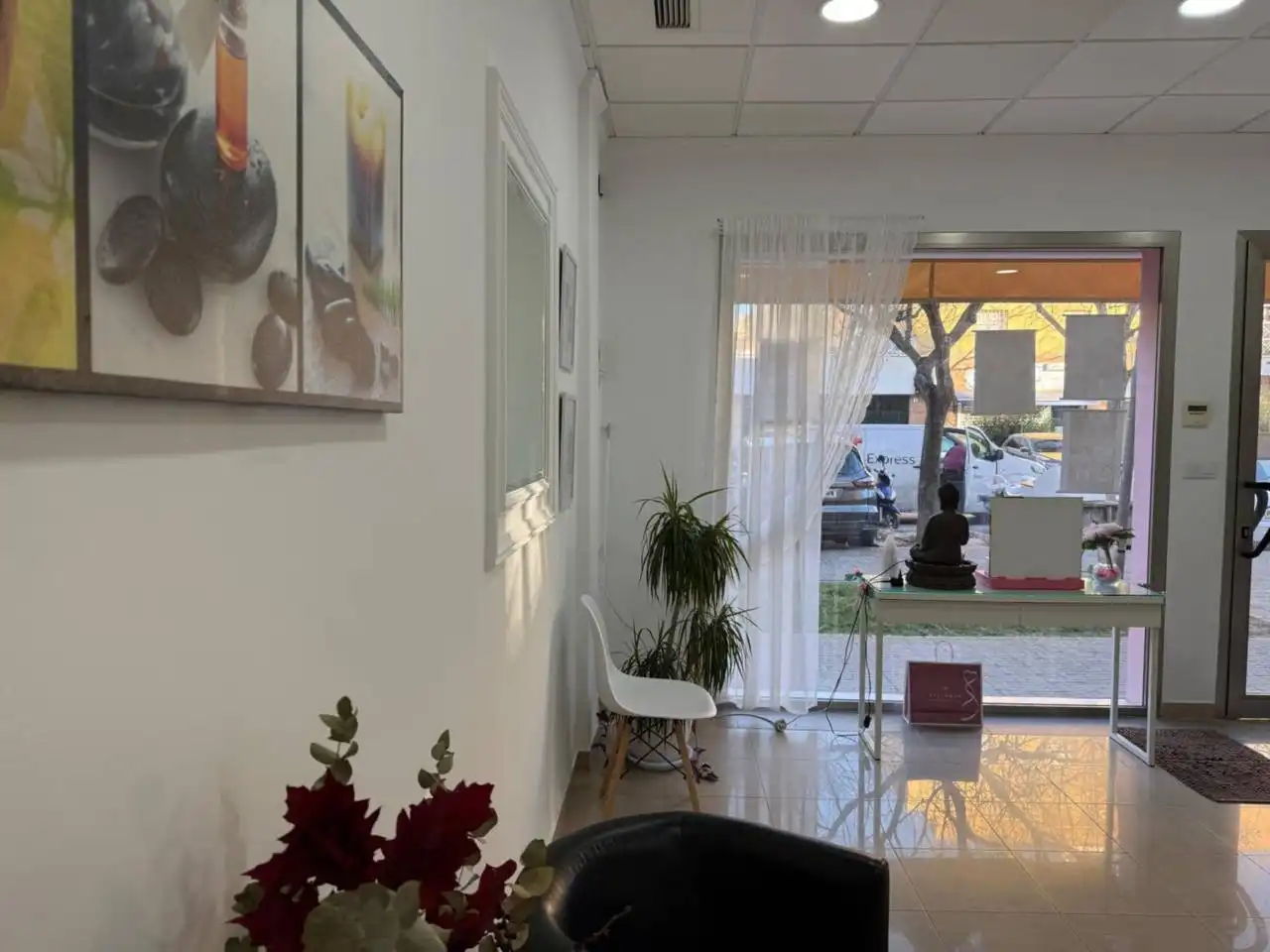 Commercial properties for rent in El Puerto de Santa María  with Air Conditioner and Alarm