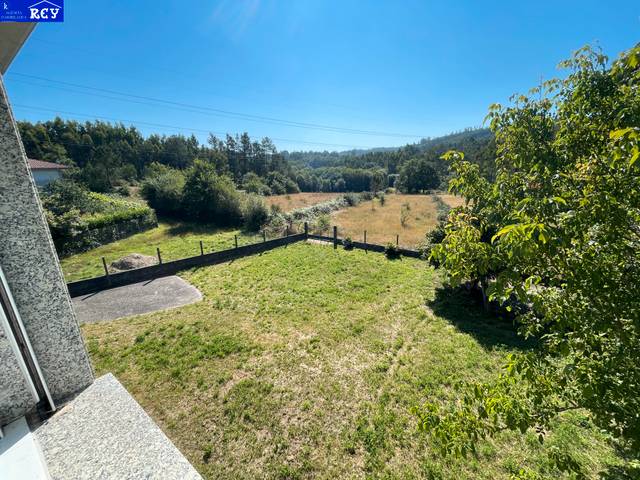 Casa-chalet en Venta en Lugar Vilar en O Pino