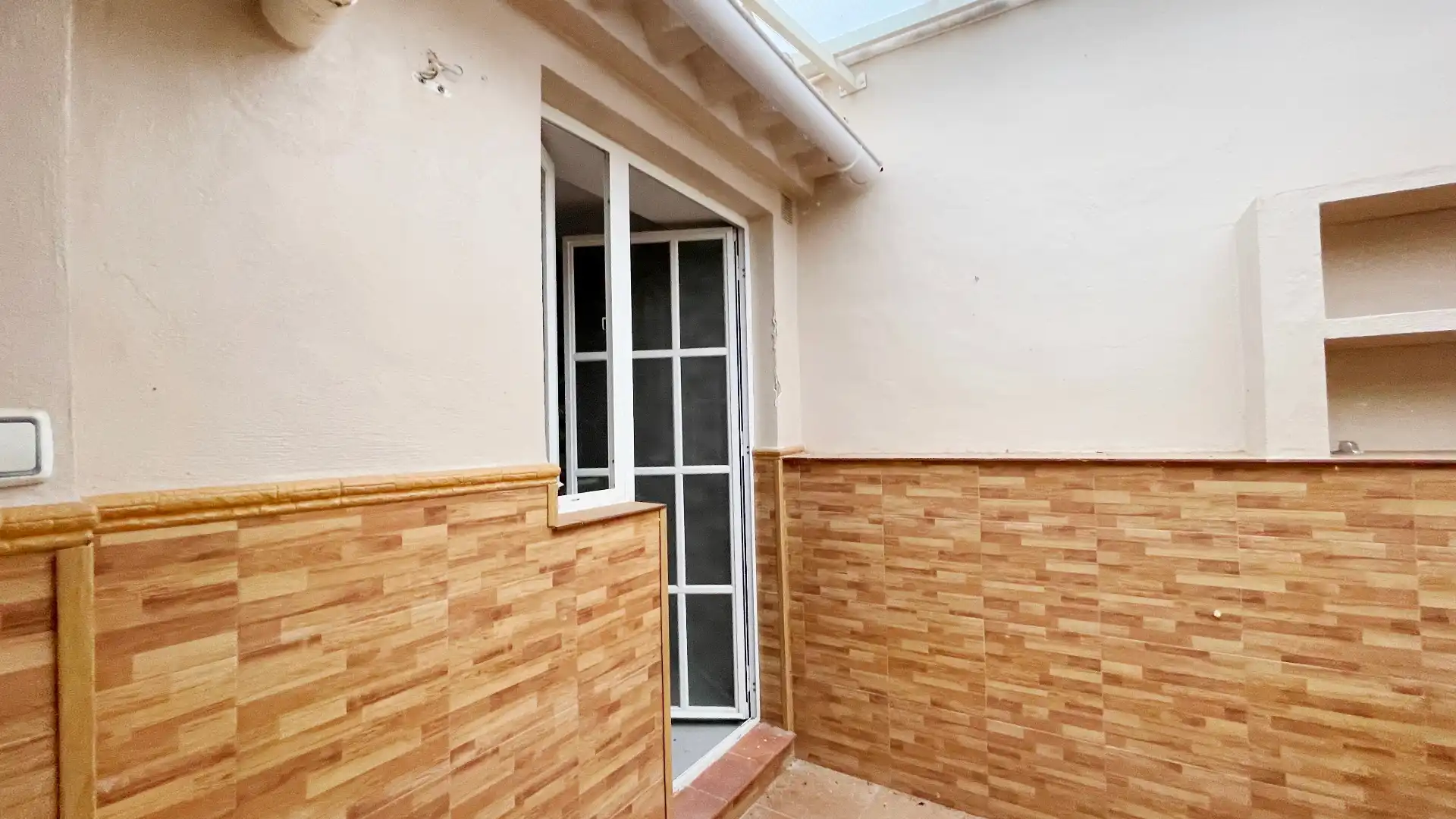 Terrassa de Casa adosada en venda en Archidona amb Aire condicionat