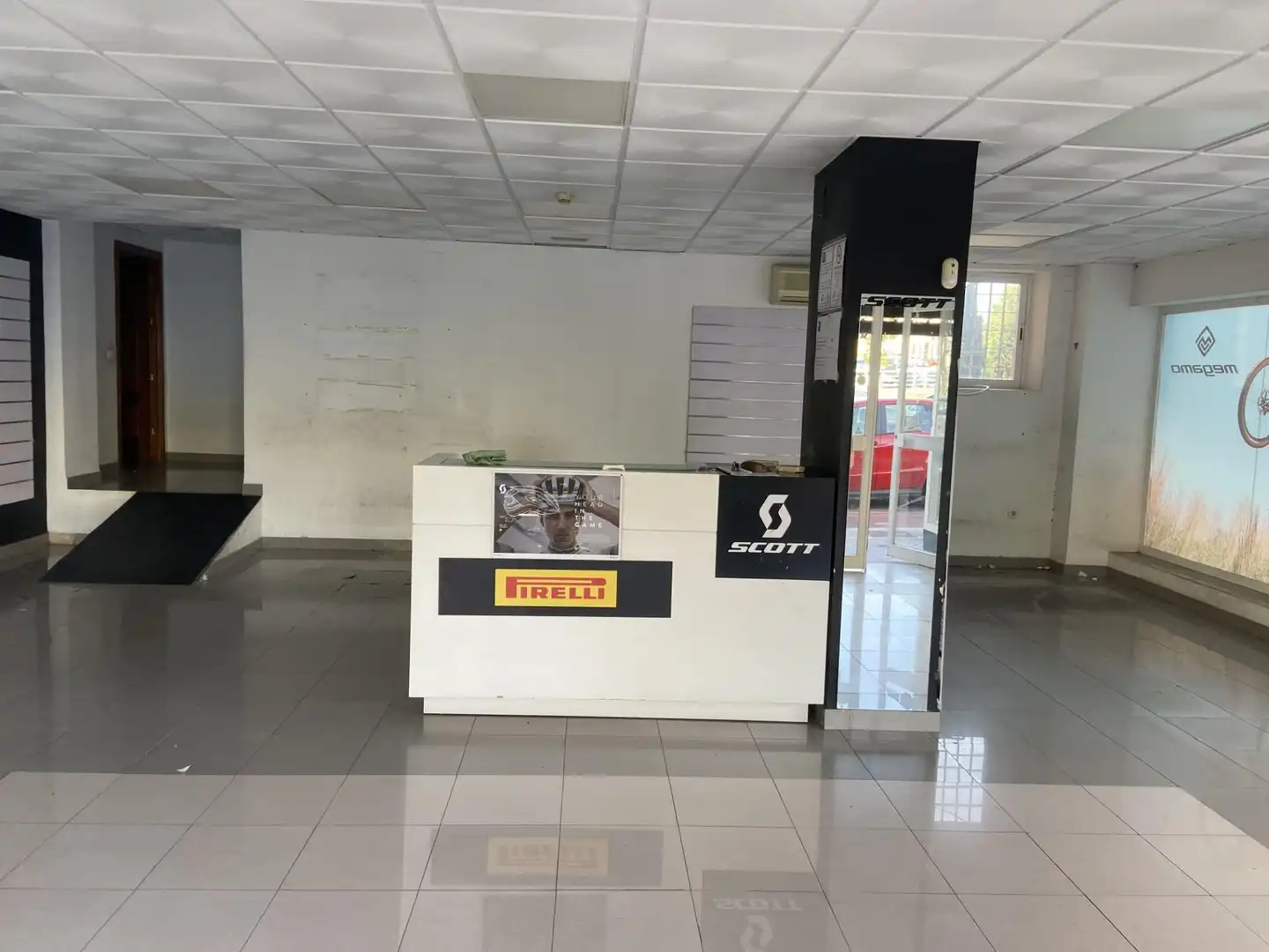 Local comercial en venta en Avenida de Carlos III, imagen 14
