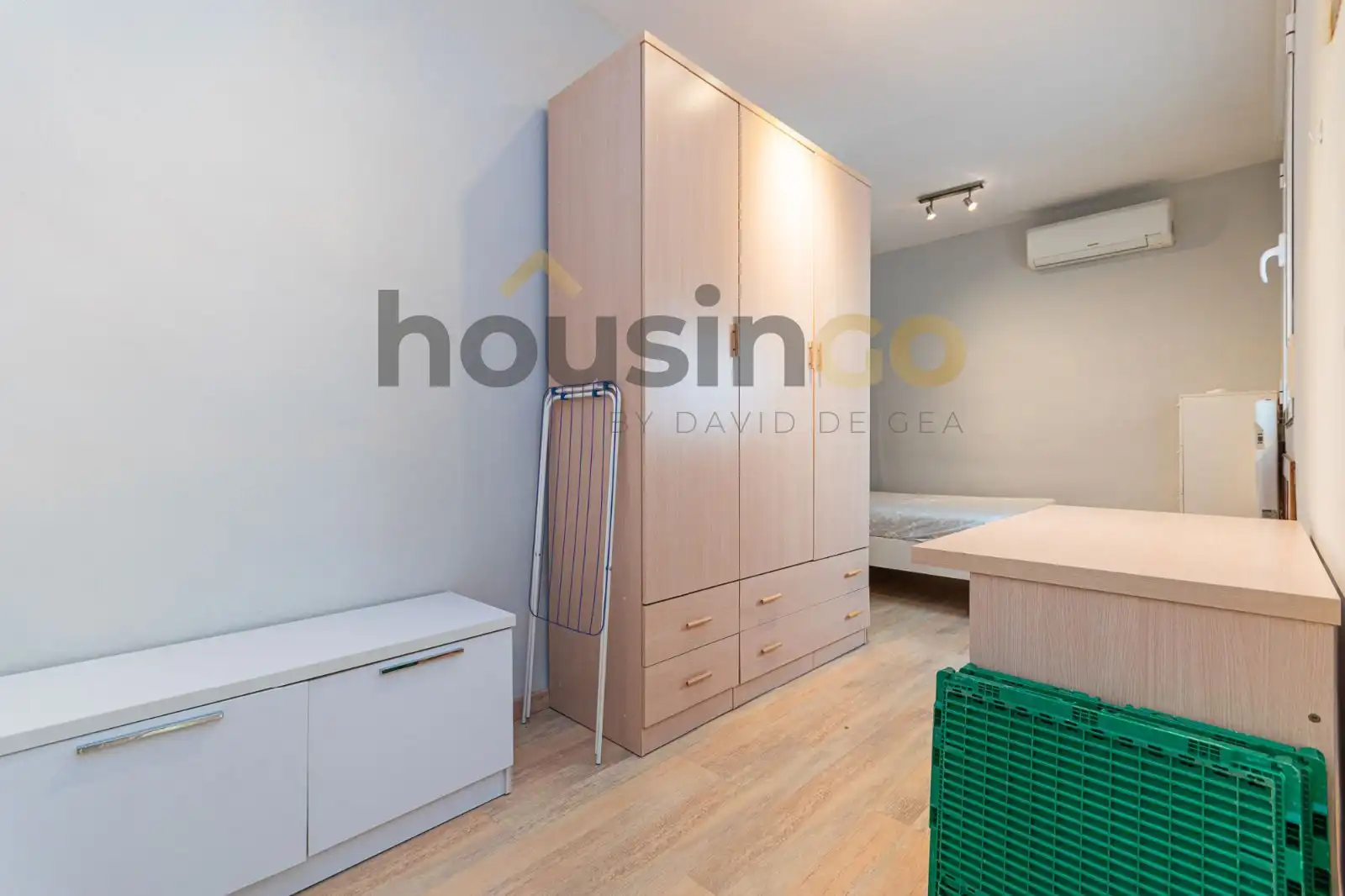 Schlafzimmer von Wohnungen zur Miete in Madrid mit Klimaanlage, Heizung und Möbliert