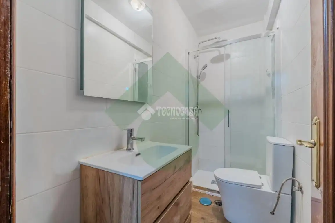 Baño de Piso en venta en Madrid con Calefacción