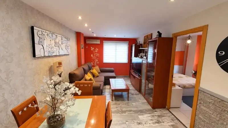 Piso con ascensor en venta en Bailén - Miraflores