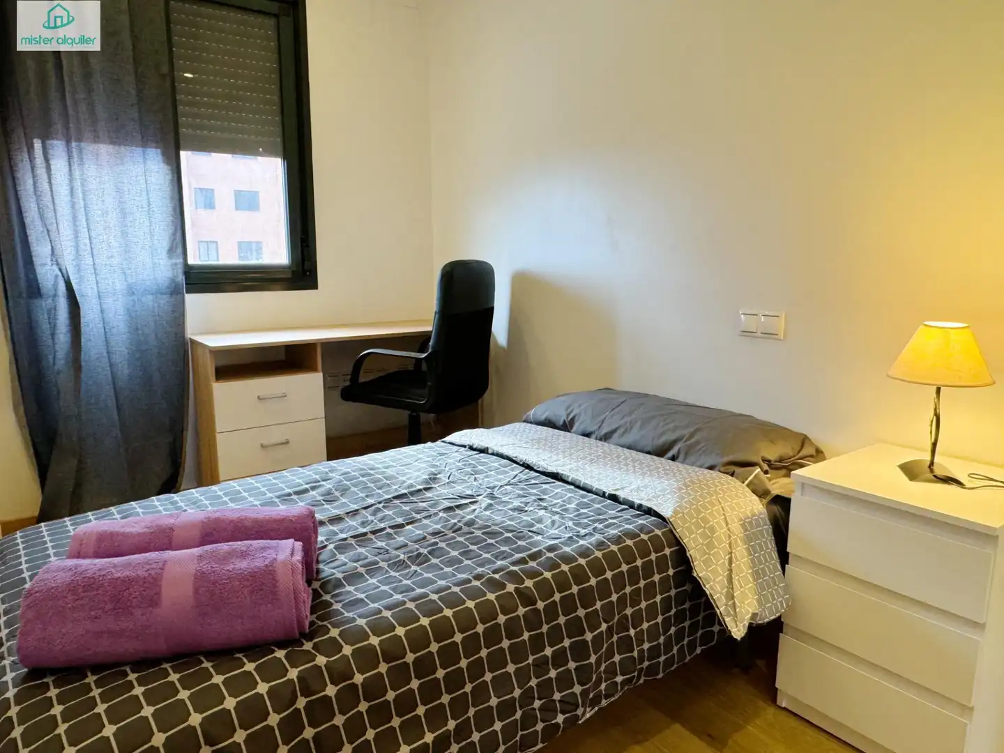 Bedroom of Apartments for rent in San Vicente del Raspeig / Sant Vicent del Raspeig  with Air Conditioner, Private garden and Terrace