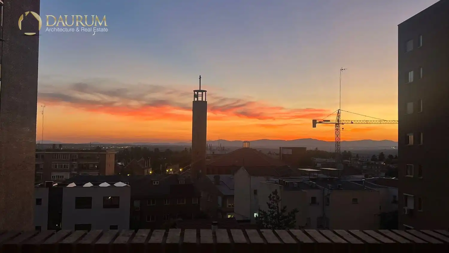 Außenansicht von Wohnung zum Verkauf in Madrid mit Klimaanlage, Heizung und Terrasse
