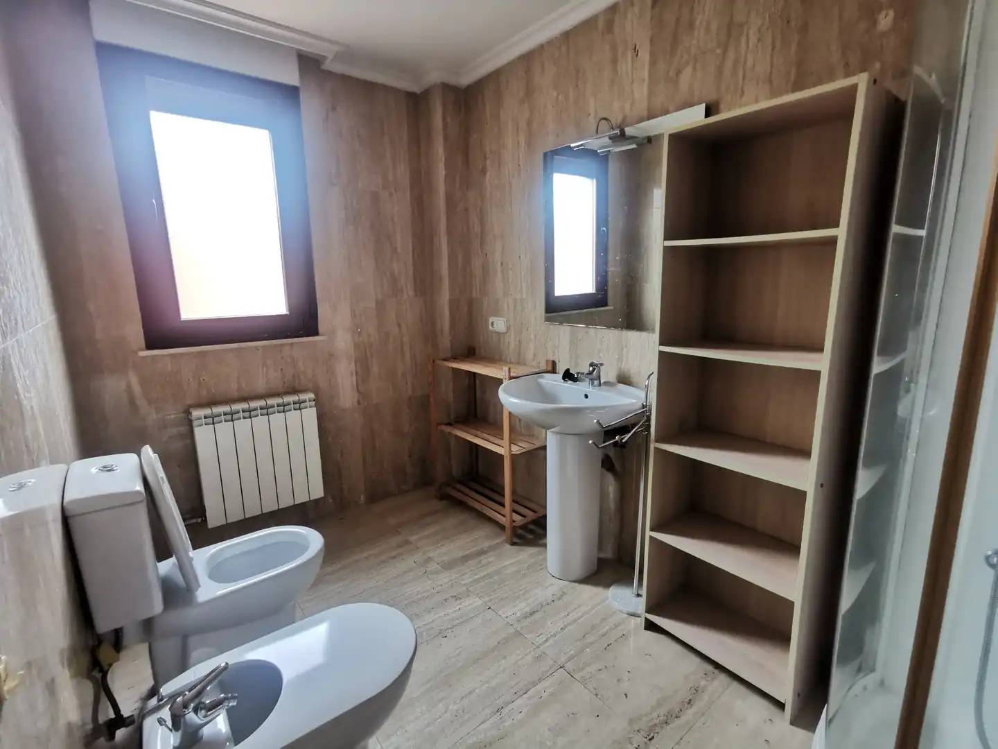 Casa aparellada amb terrassa en venda a Calle Rafael Lapesa, imagen 33
