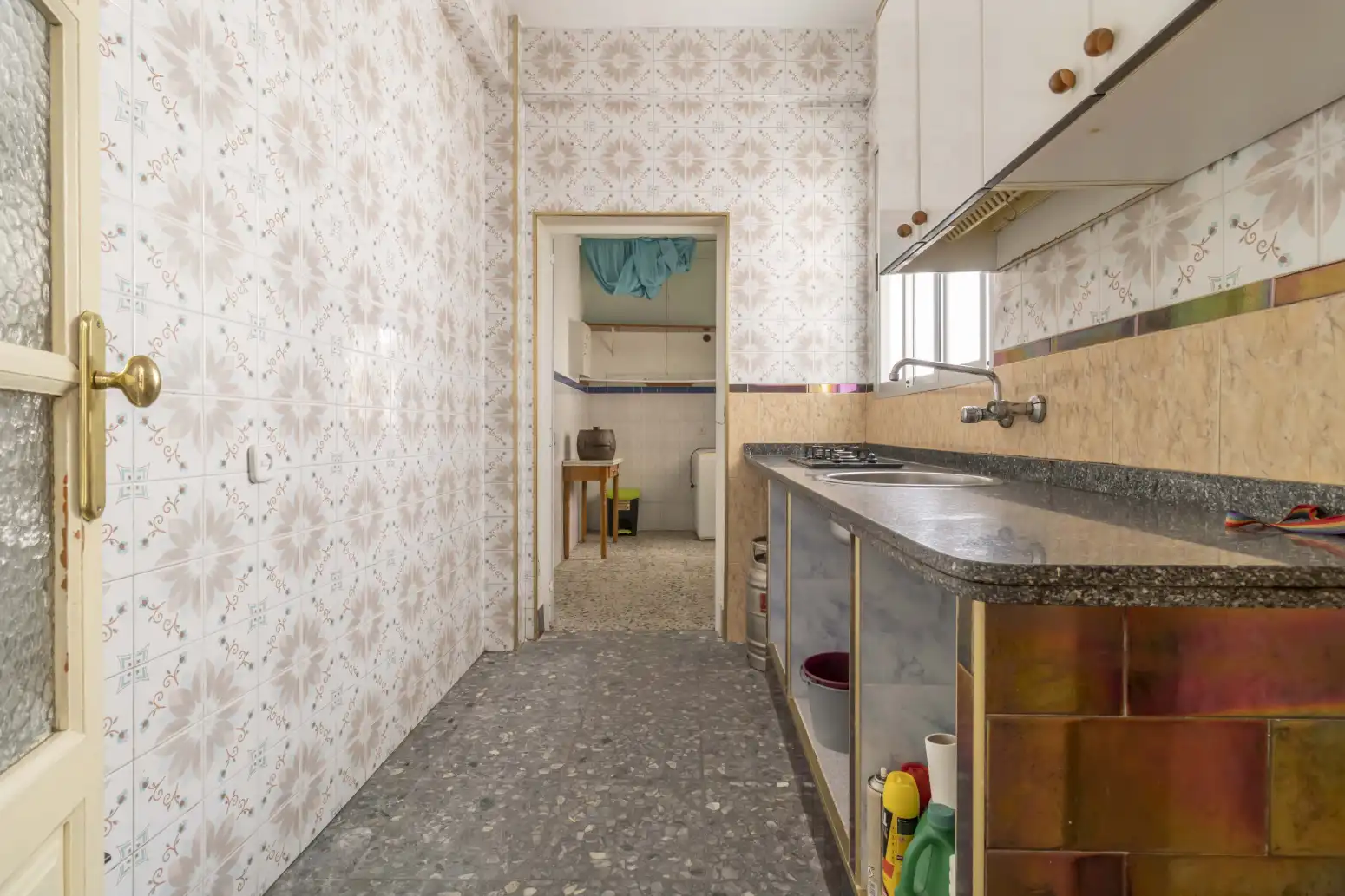 Kitchen of Detached homes for sale in Sevilla  with Air Conditioner, Terrace and Balcony