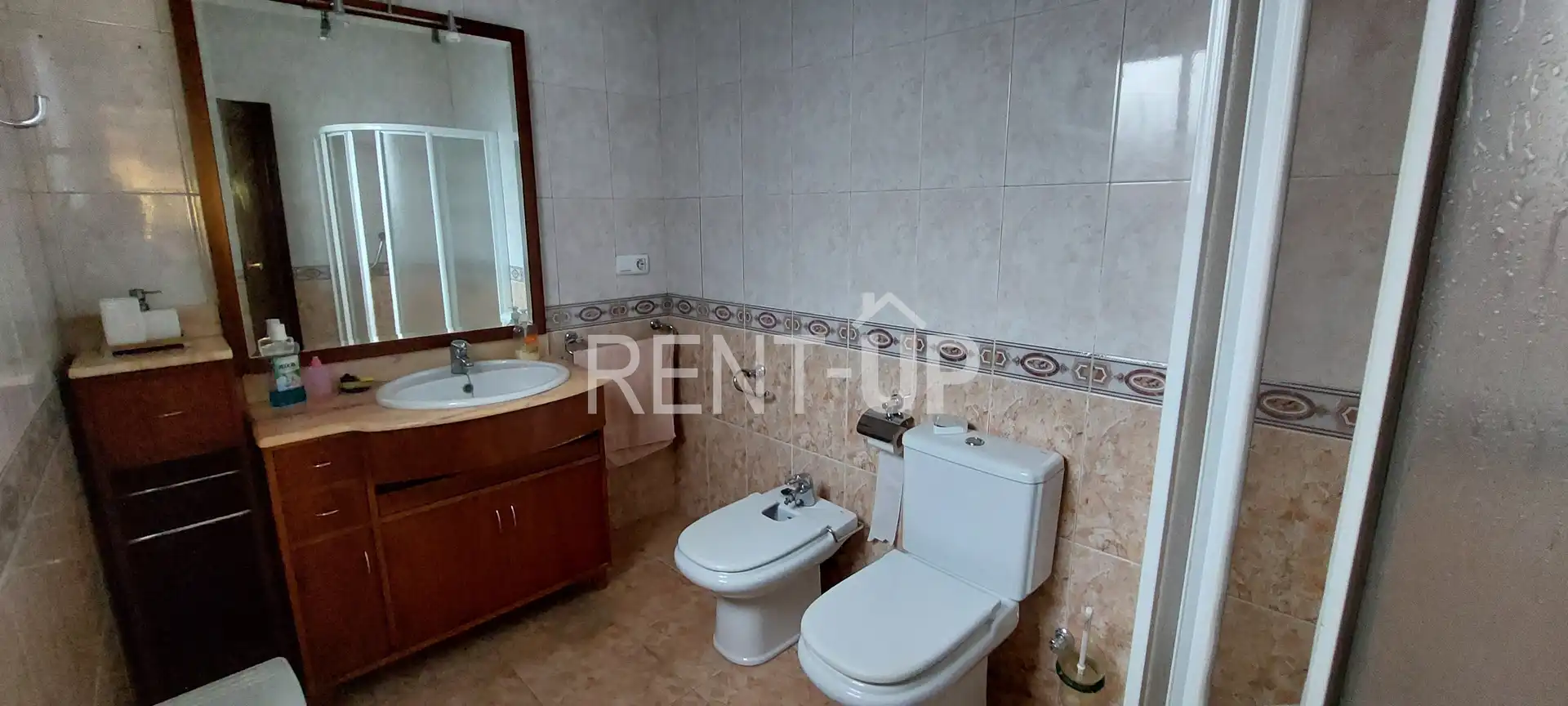 Baño de Casa o chalet en venta en La Granja de la Costera con Terraza, Trastero y Amueblado