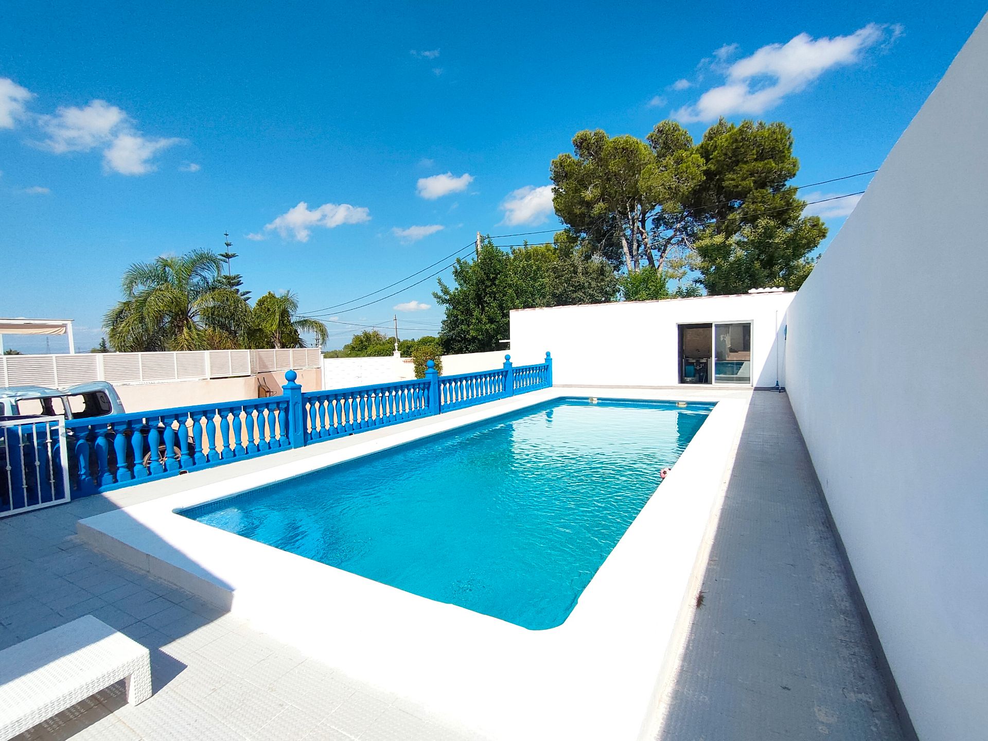 Swimming pool of House or chalet for sale in Godelleta  with Private garden, Terrace and Storage room