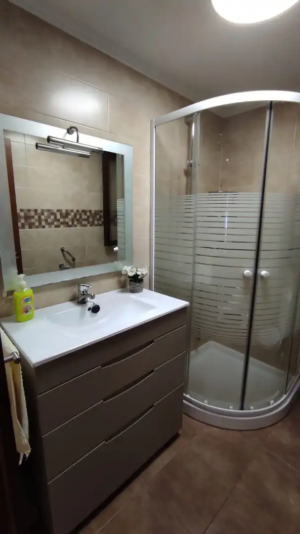 Bathroom of Flat for sale in Ermua  with Furnished and Balcony