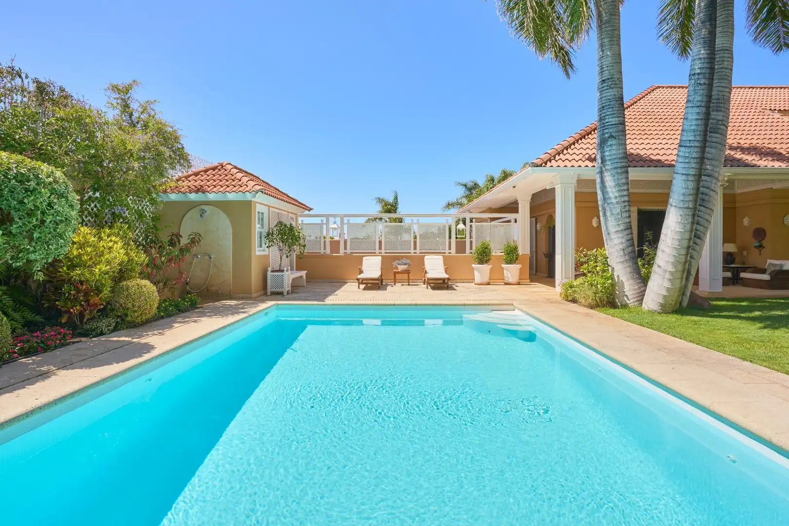Piscina de Casa o chalet en venta en Santa Úrsula con Aire acondicionado, Calefacción y Jardín privado