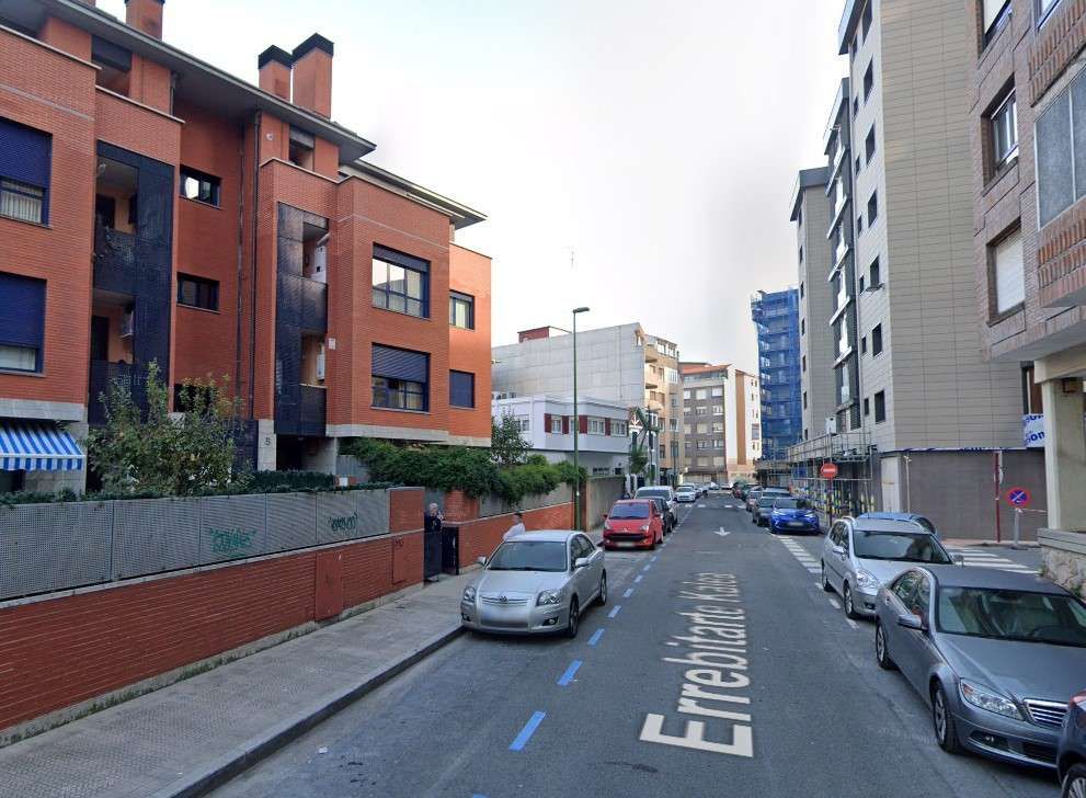 Exterior view of Garage to rent in Leioa