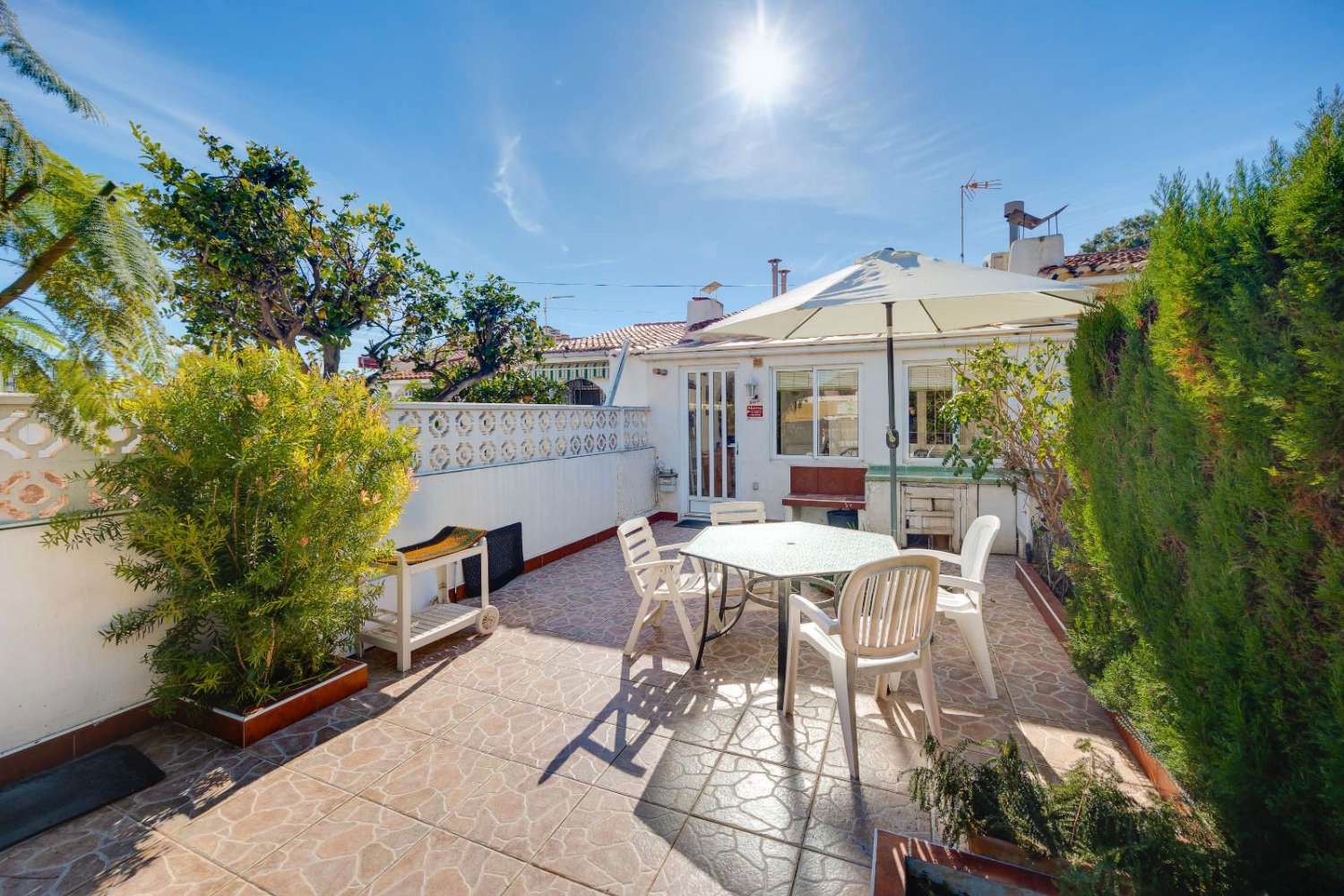 Garden of House or chalet for sale in Torrevieja  with Air Conditioner, Heating and Terrace