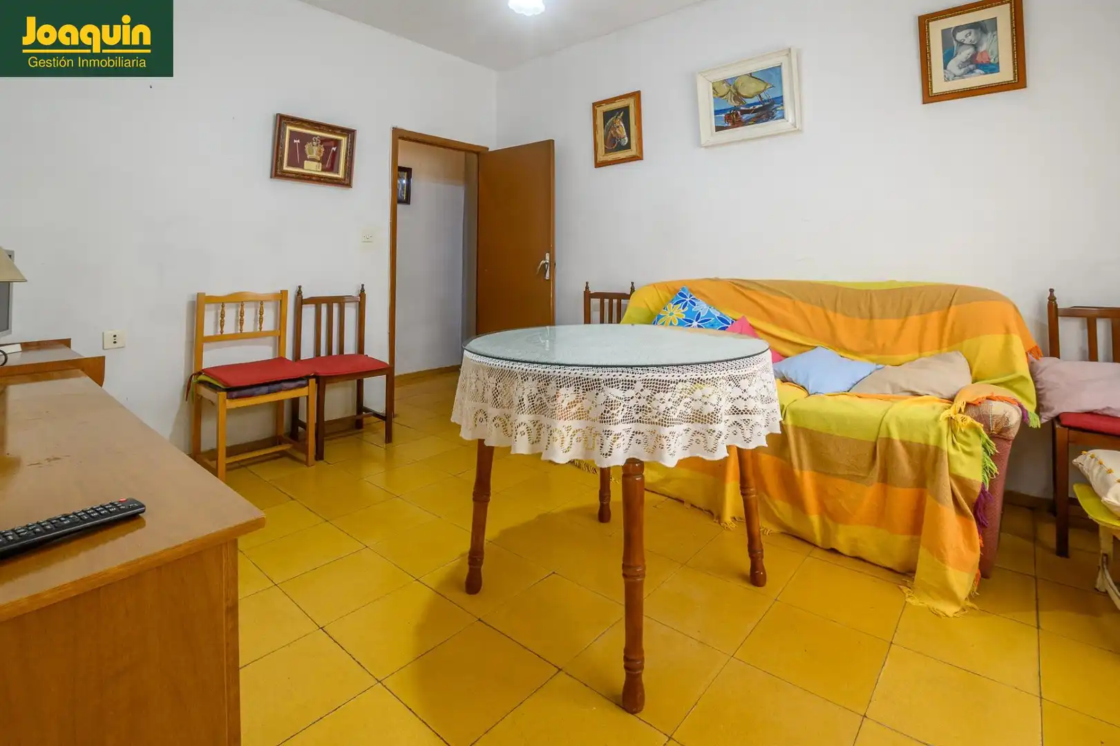 Living room of Flat for sale in Córdoba  with Air Conditioner and Heating