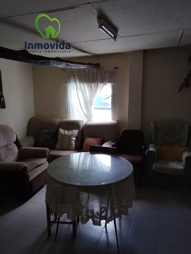Sala de estar de Finca rústica en venta en Posadas con Aire acondicionado, Jardín privado y Trastero
