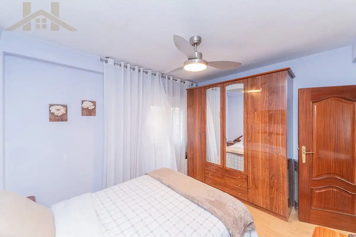 Habitación de Piso en venta en Móstoles con Aire acondicionado, Calefacción y Terraza