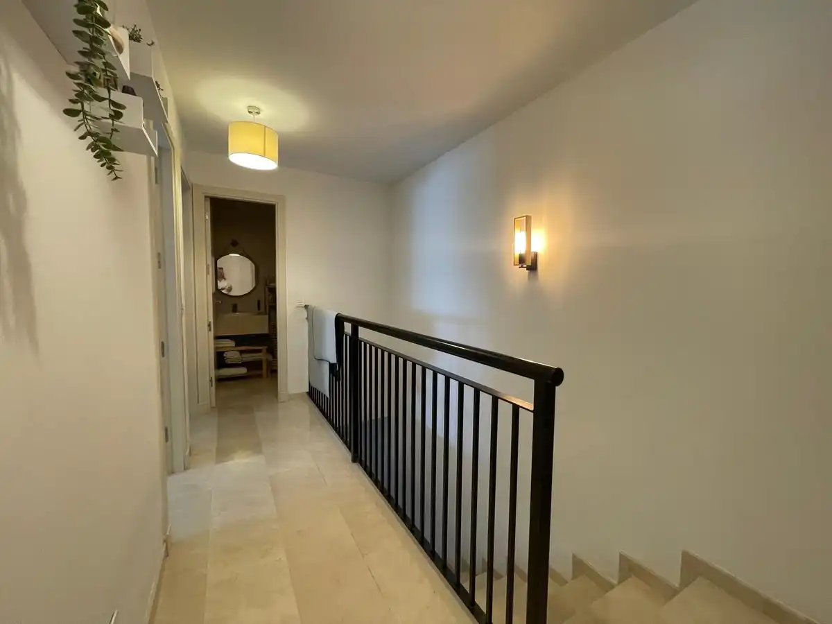 Dúplex en venda en Estepona amb Aire condicionat, Jardí privat i Terrassa