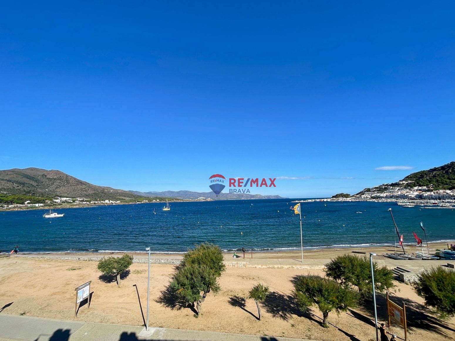 Ático en venta en El Port de la Selva con Aire acondicionado, Calefacción y Jardín privado