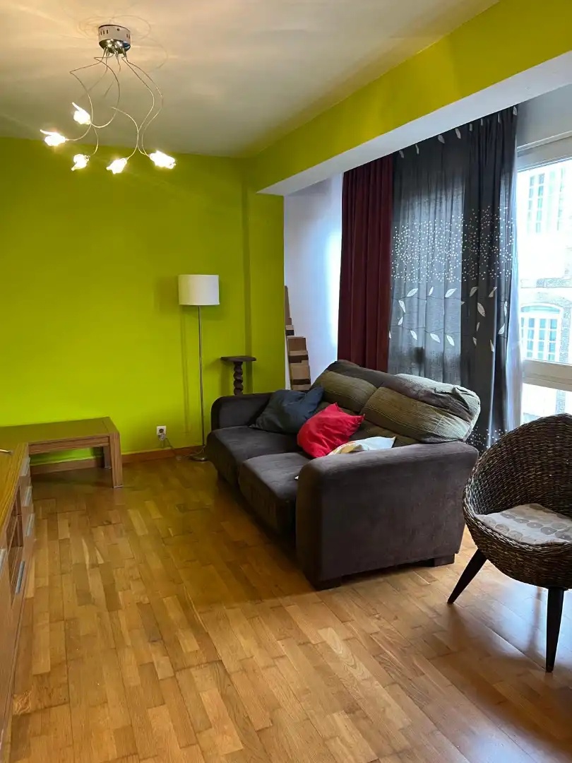Sala de estar de Piso de alquiler en Santiago de Compostela  con Calefacción, Terraza y Amueblado